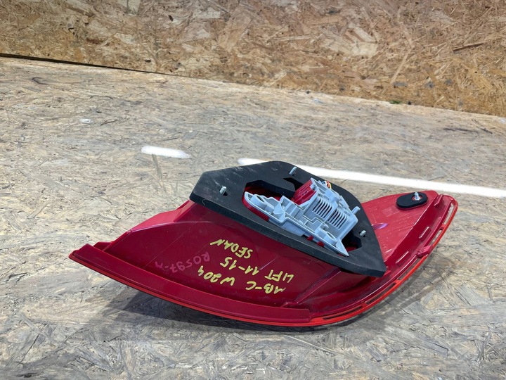 фото №7, Mercedes c клас w204 рестайлінг 11-15 sedan лампа ліва зад задня