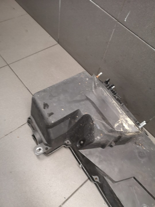 фото №11, Корпус блоків управління audi a8 d2 eu 4d1937128e