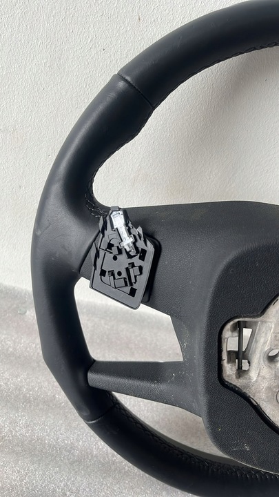 фото №9, Кермо audi e-tron 85e419091b