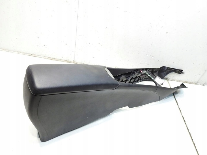 фото №10, Тунель підлокітник toyota avensis iii t27 універсал 58923-05060