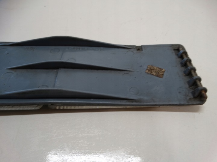 фото №9, 08-441-1609l-f відбивач заглушка бампера лівий перед vw golf iii