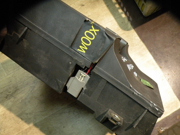 фото №6, Volvo s40 v40 99-03 рестайлінг сабвуфер труба