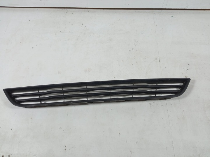 фото №1, Ford fiesta mk7 решітка бампера перед передньої