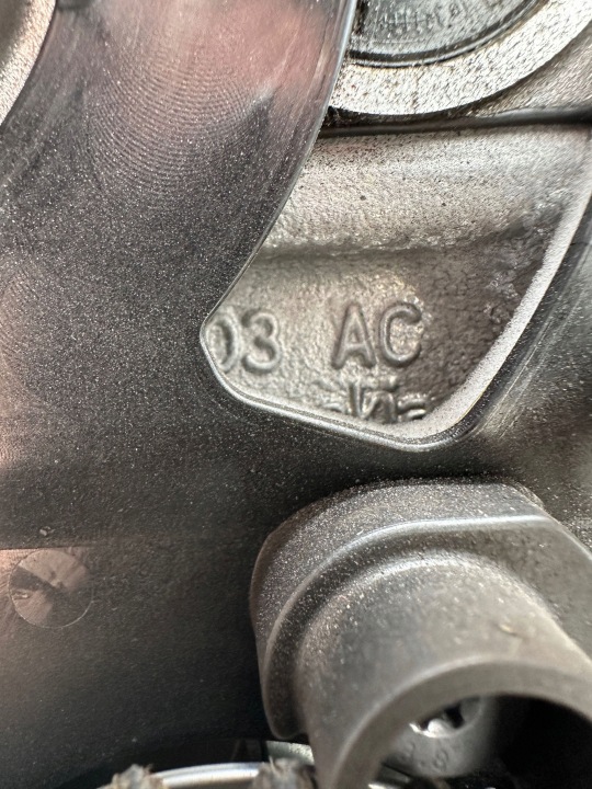 фото №10, Двигун audi vw seat skoda 2.0 tdi dsu 05l100031