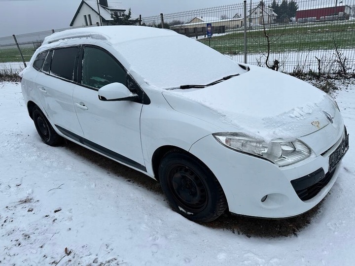 фото №1, Крило праві чверть зад renault megane iii 08-12 combi ov369