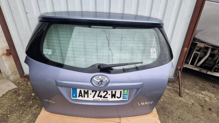 фото №1, Toyota verso кришка багажника колір комплектна 09-14