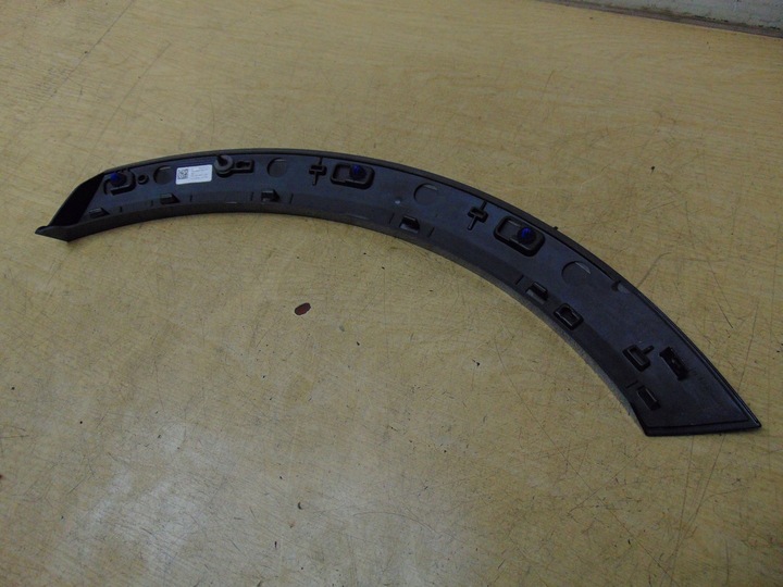 фото №12, Накладка крыльев правая зад audi e-tron 4ke853026e