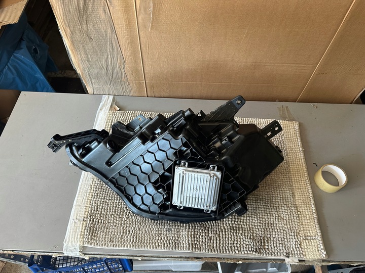 фото №8, Byd ущільнювач лампа передня права оригінальна