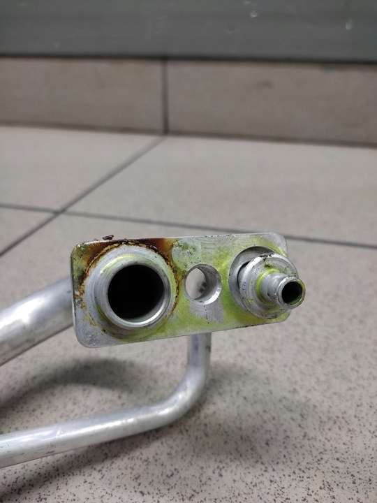 фото №4, Opel vectra c 2.2 dti шланг трубка кондиціонера