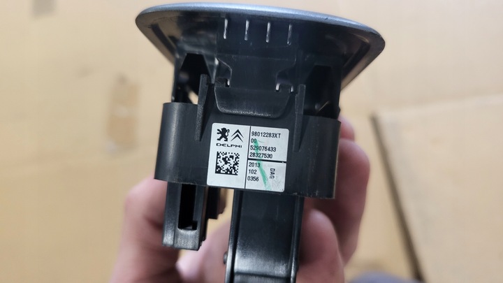 фото №3, Citroen c3 ii перемикач скло 98012283xt eu