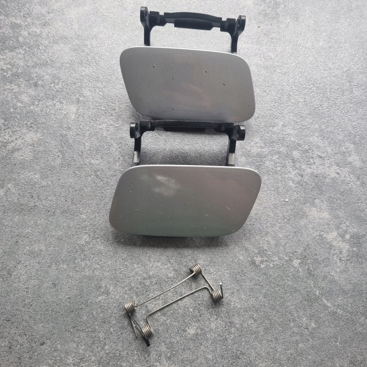 фото №1, A4 b8 8k заглушка розпилювач бампер 8k0955275g