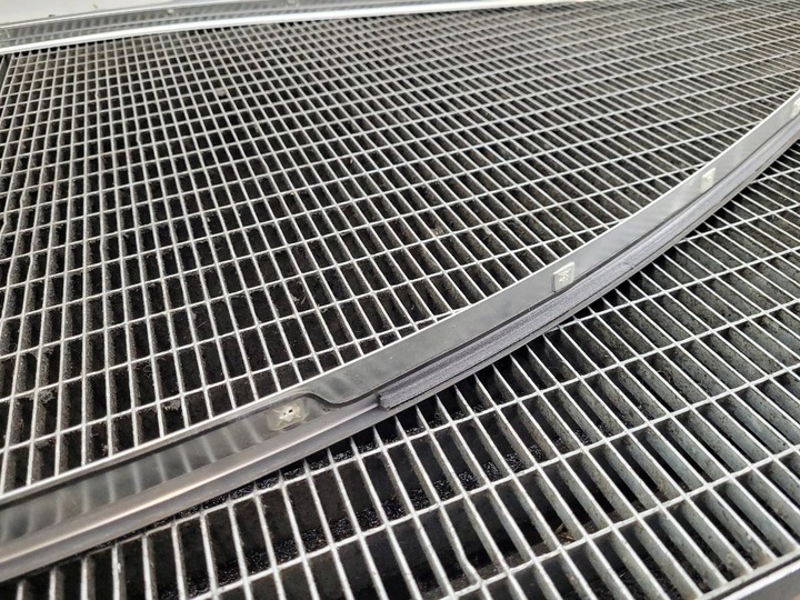 фото №10, Планка крышная левая правая хром kpl audi a5 8t купе 3d 8t0853703 8t0853704