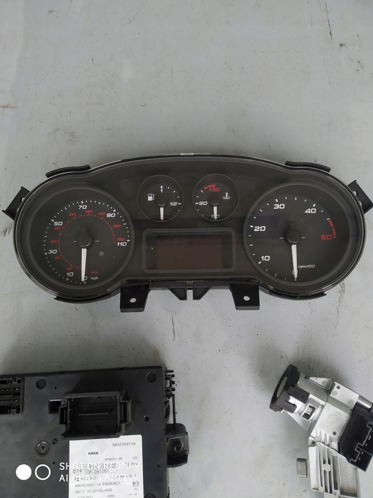 фото №9, Комп'ютер блок керування 2,3 e6 140km iveco 0281032557