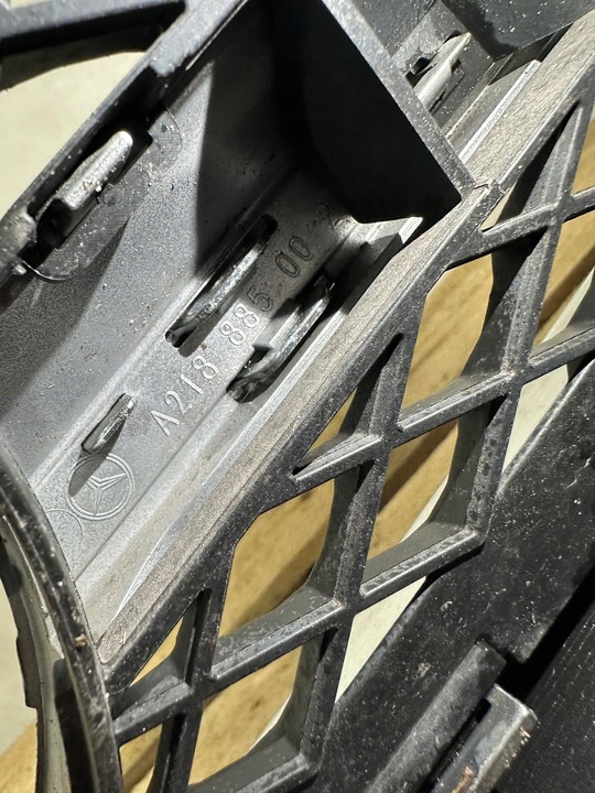 фото №8, Решётка радиатора решётка бампера mercedes cls w218 2011- полный