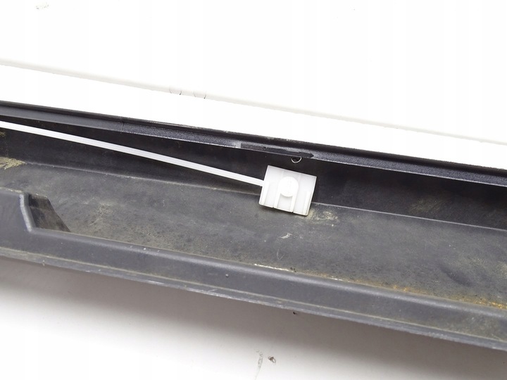 фото №12, Планка накладка порогова права vw passat b7 3a li7f