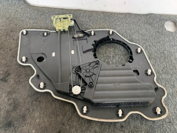 фото №11, Ford mustang mach-e rwd 2021r подъемник стекла правые зад задний