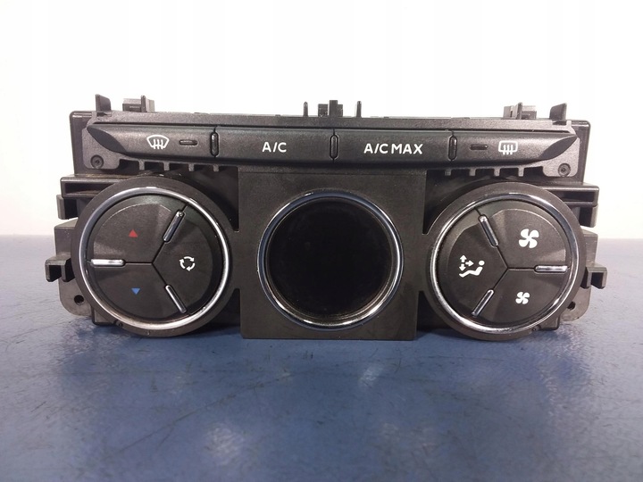 фото №1, Citroen c-elysee панель кондиціонера 96746550zd