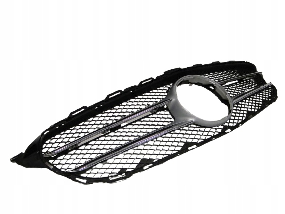 фото №1, Mercedes c клас 205 w205 решітка радіатора решітка бампера дистронік a2058809804