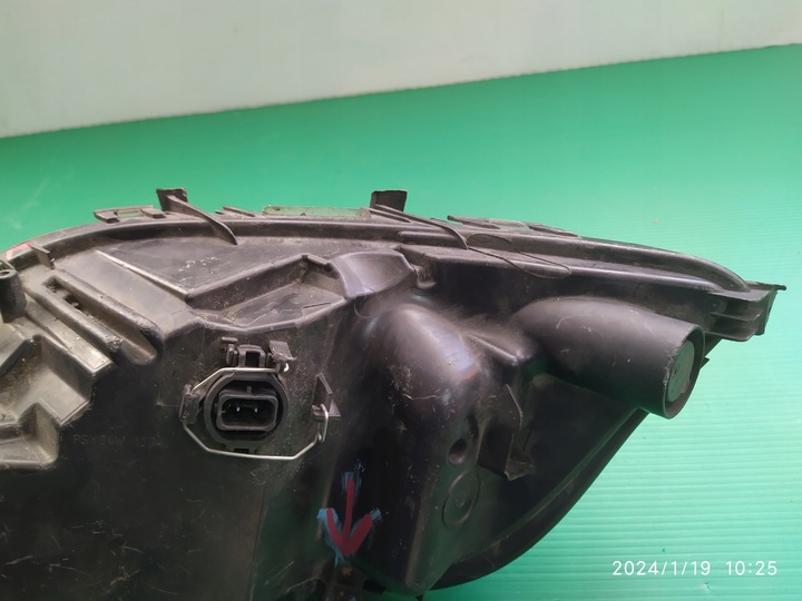 фото №9, Галоген поворотник правые opel astra j iv 4 13264642