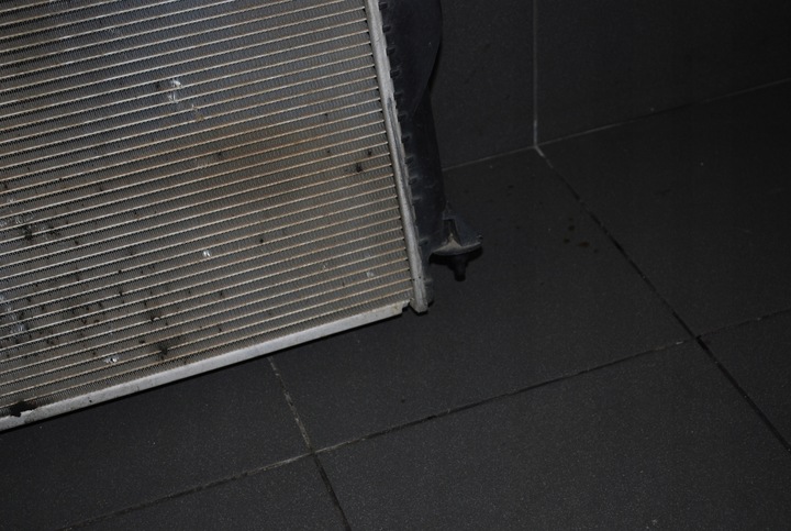 фото №9, Радіаторів радіатор s4 b6 8e0260903e 8e0121251ah