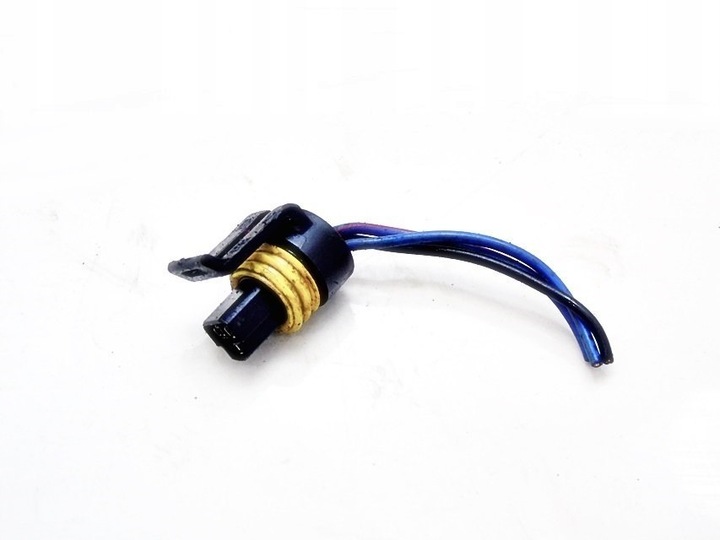 фото №1, Штекер разъём 0.8 6v matiz tico spark