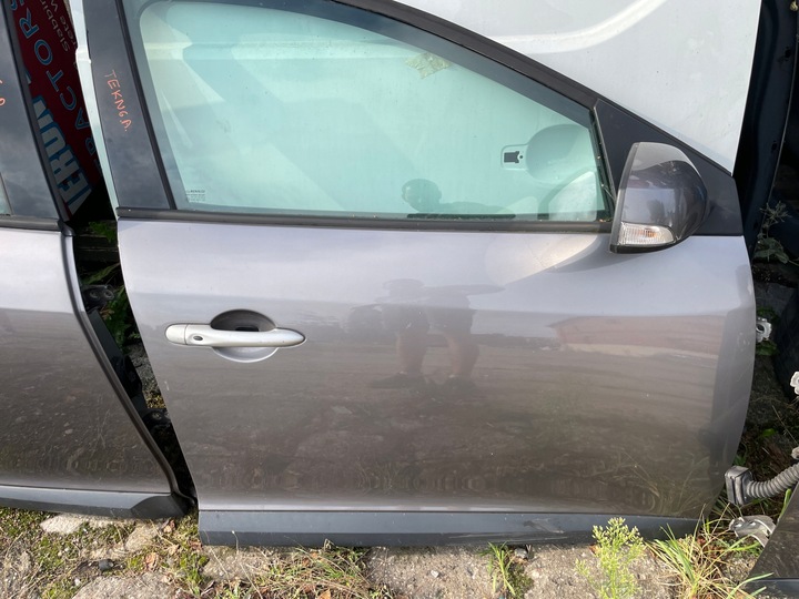 фото №1, Двері megane iii tekng