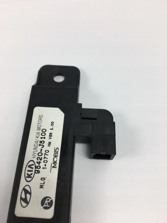 фото №7, Усилитель антенны антенный kia stinger 3.3 awd 95420-j5100 95420j5100 оригинальный номер