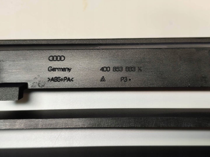 фото №9, Audi a8 s8 d2 рестайлінг решітка решітка захист zdezraka галоген 4d0853683k нова l