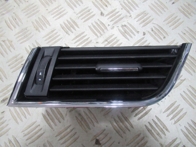 фото №1, Решітка повітропровід панелі консолі skoda octavia iii 5e0819701a