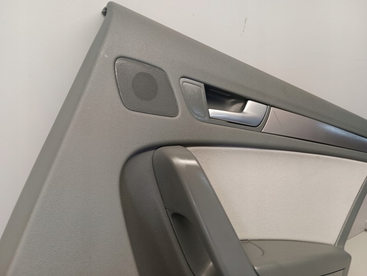 фото №5, Обивка дверь правые зад audi a4 b8 8k086736