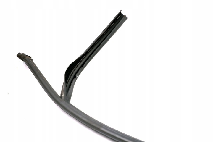 фото №10, Bmw e90 e91 прокладка скла двері передніх права