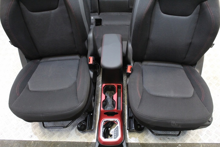 фото №5, Сиденья салон jeep renegade рестайлинг trailhawk