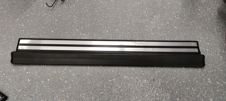 фото №1, Mercedes w210 накладка порога передняя 2106800135