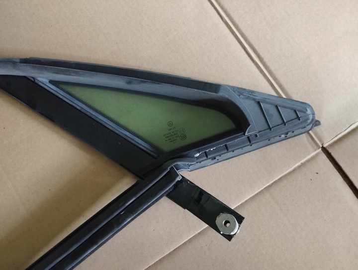 фото №7, Скло бокова права малий трикутна do mercedes w207