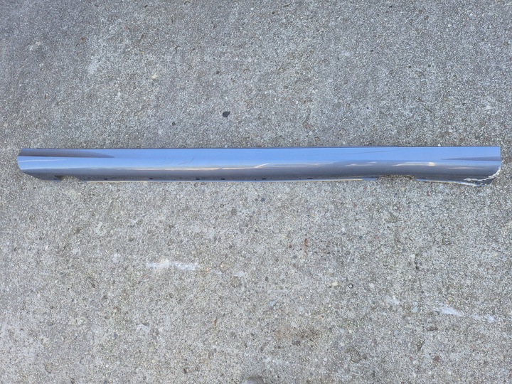 фото №1, Mercedes e класс 211 avantgarde 01- правая планка накладка пороговая порог 5353