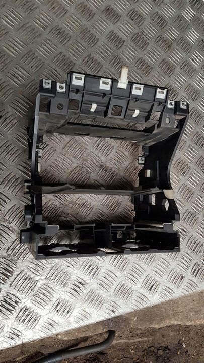 фото №6, Audi a3 8p рамка кошик радіо 8p0858005b