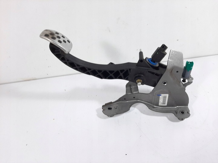 фото №10, Renault scenic iii рестайлинг xmod 1.6dci 13r педаль сцепления 465033612r