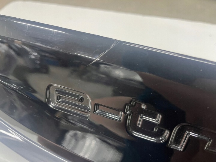фото №11, Молдинг, накладка дверь зад audi q-6/q6 e-tron правая 85h853970a 2.542