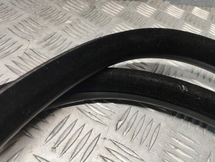 фото №15, Bmw оригинальный номер 7199775 прокладка дверь задняя