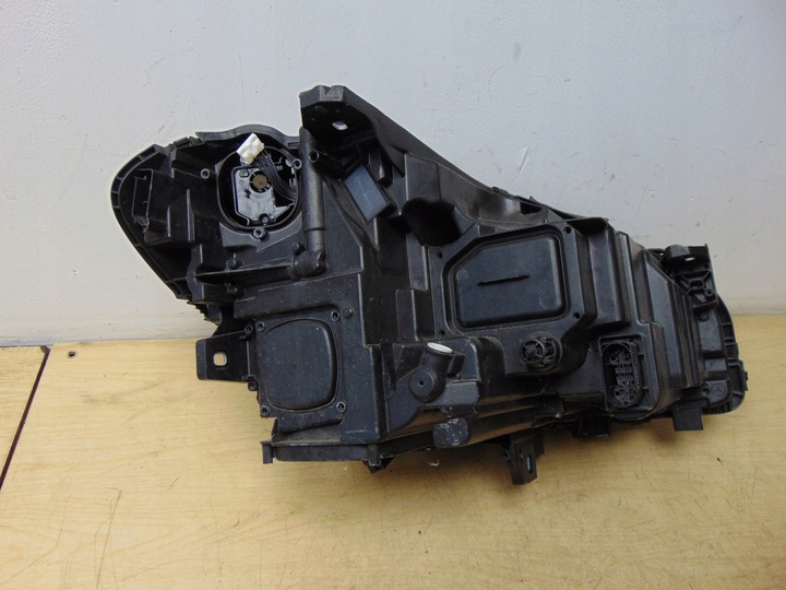 фото №11, Лампа ліва перед mercedes w246 рестайлінг європа