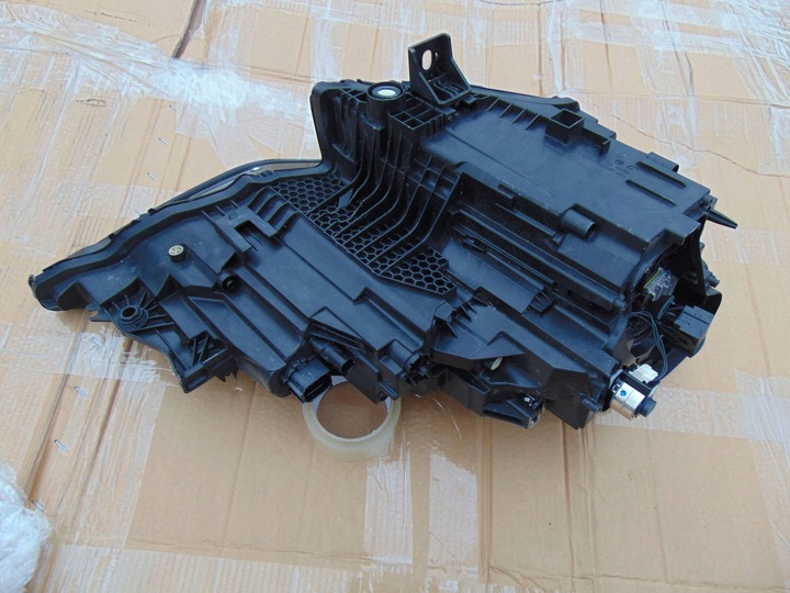 фото №6, Audi q8 рестайлинг лампа левая matrix laser 4m8941085