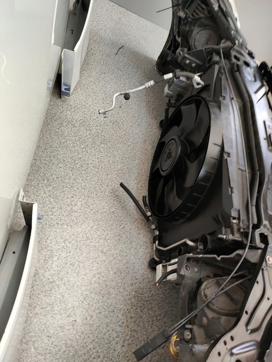 фото №9, Mercedes w212 212 бампер avantgarde капот крила pas радіатор лампи