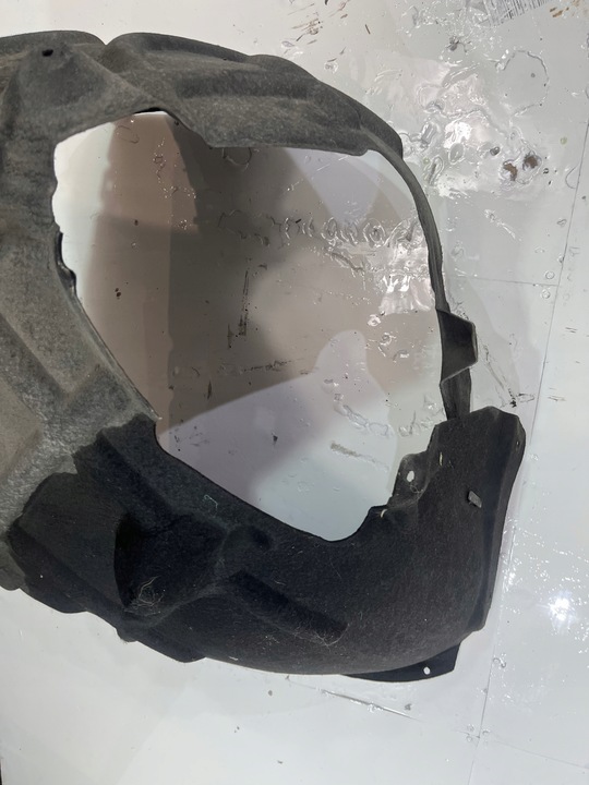 фото №5, Підкрилок перед ліві vw touareg 7p6805977 адаптер !