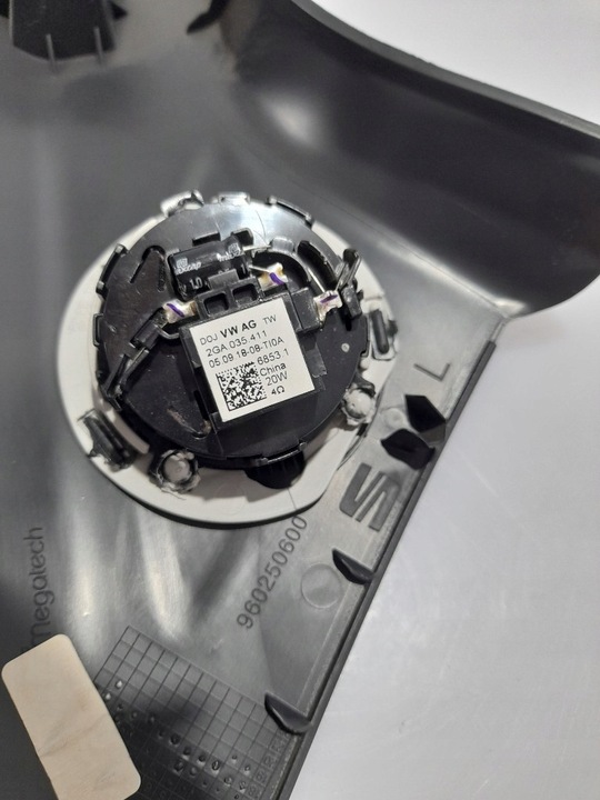 фото №10, Seat ibiza v 5 защита обшивка стойка левый перед 6f0867233 динамик чёрная