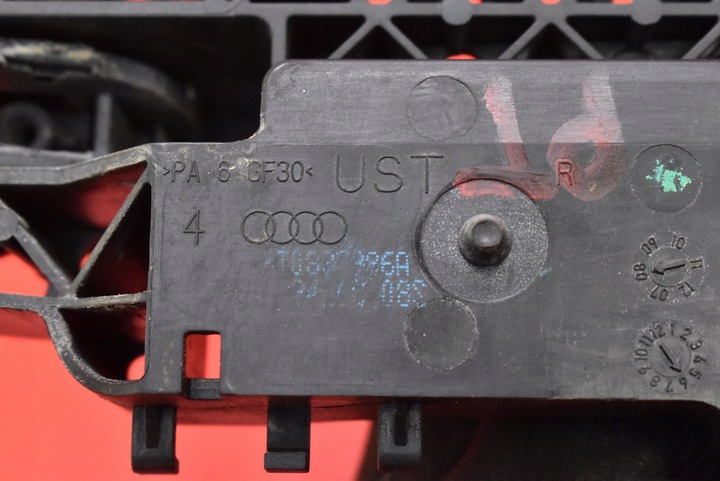 фото №7, Ручка ліва зад задня lx7w 8t0837886a audi a4 b8 07-11