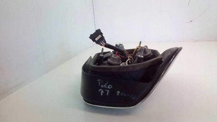 фото №6, Лампа правая задняя тюнинг vw polo iii 2001r.