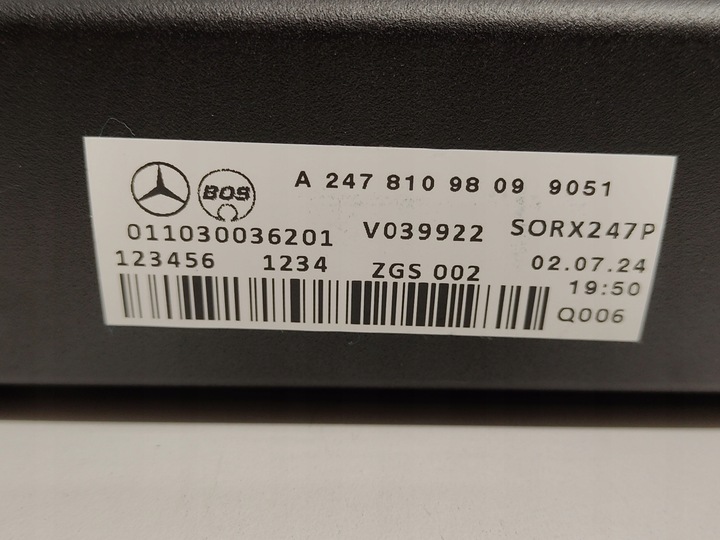 фото №9, Mercedes glb x247 ролета багажника новая оригинал 2019-