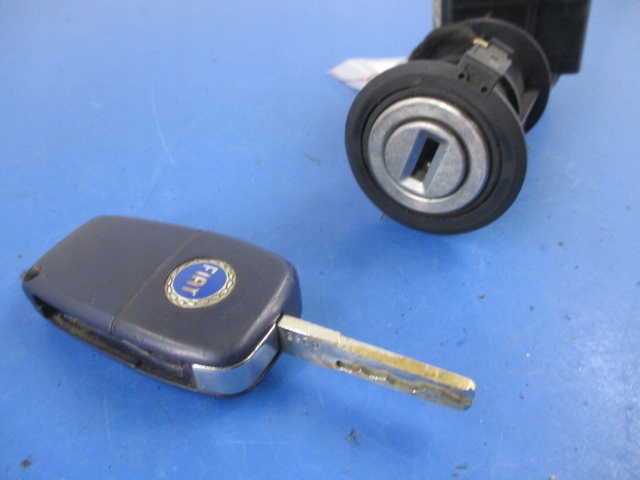 фото №6, Panda ii замок запалювання 00468453610 складний ключ