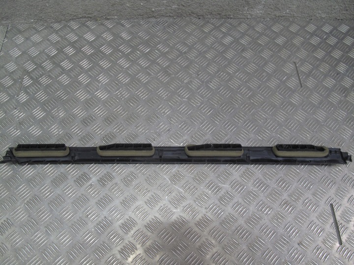 фото №7, Scania r s g панель под лобовым стеклом воздуховод 2086522