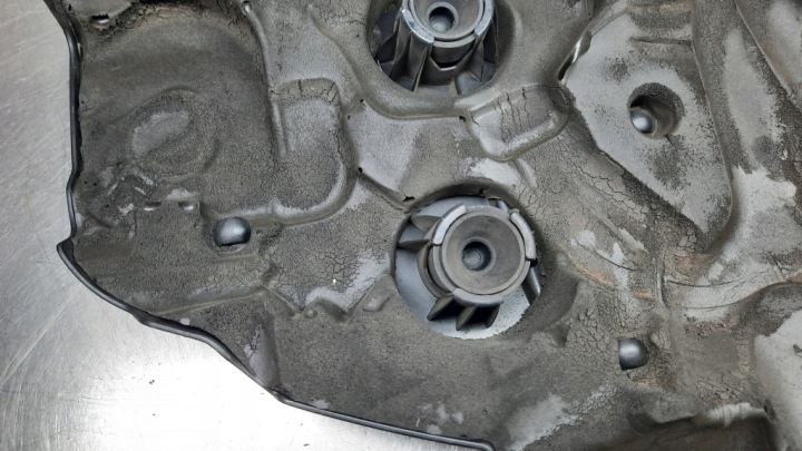 фото №14, Кришка двигуна 31319190 volvo s60 ii v60 10-18r 2.0 d3